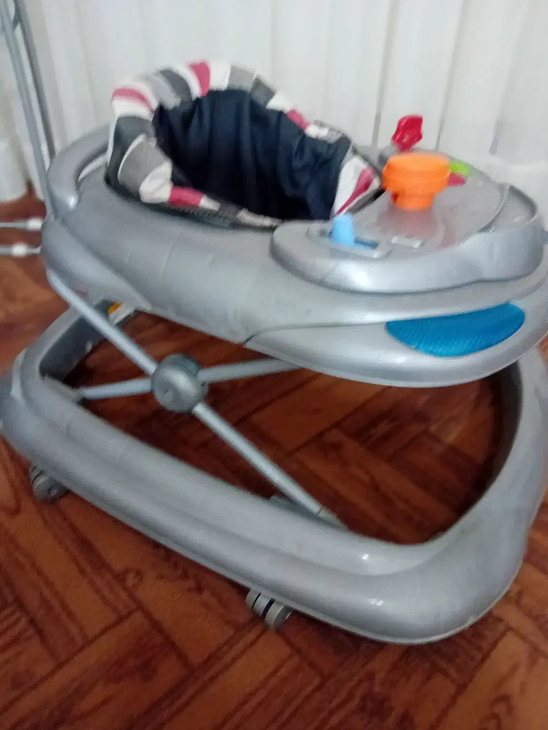 رورورک|کالسکه و لوازم جانبی|الوند, |دیوار