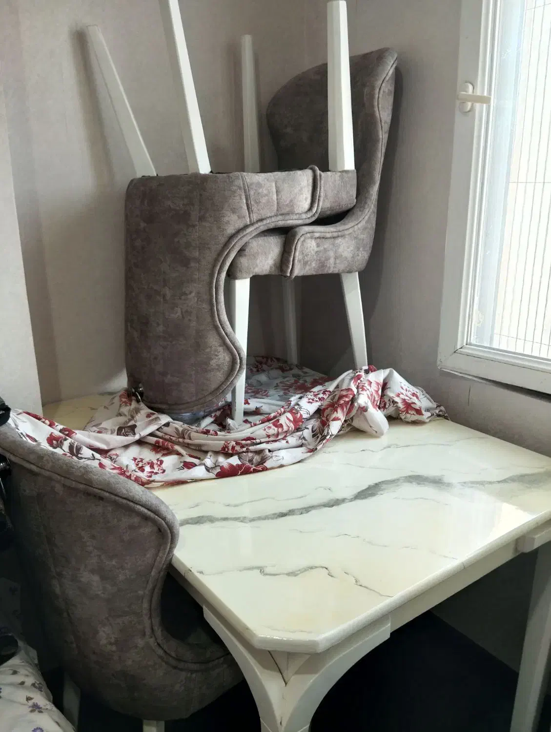 میز غذاخوری 4 نفره|میز و صندلی غذاخوری|لاهیجان, مهرگان|دیوار