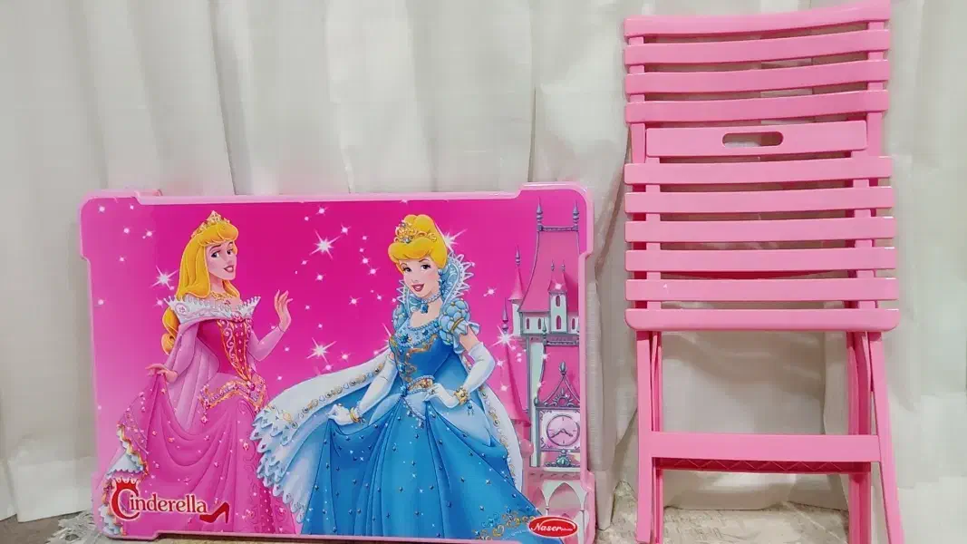 میز و صندلی تاشو|اسباب و اثاث بچه|سقز, |دیوار