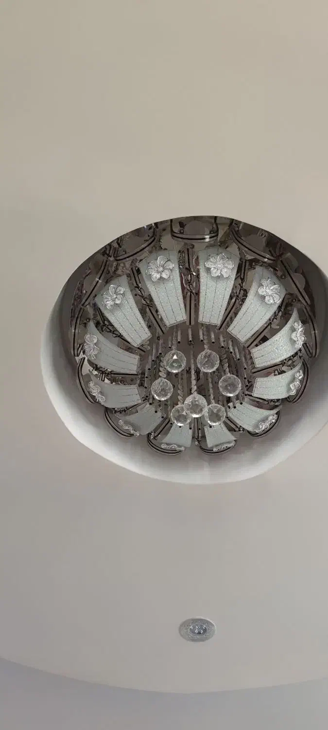 لوستر مولتی کالر اسپیکردار بلوتوثی|لوستر و چراغ آویز|شاهینشهر, شهرک گلدیس|دیوار