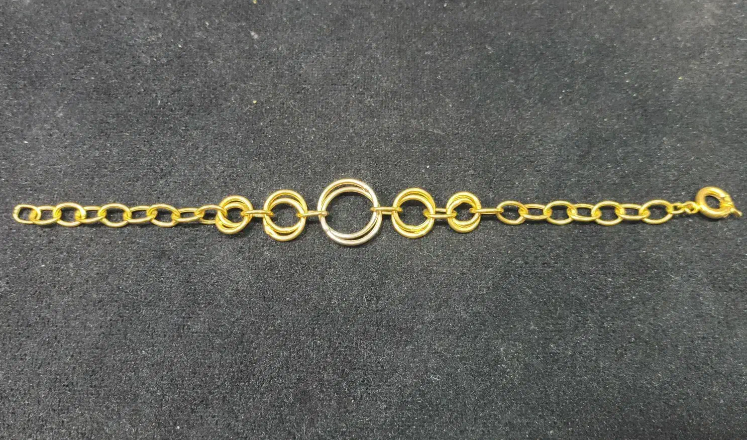 دستبند طلا|جواهرات|اقبالیه, |دیوار