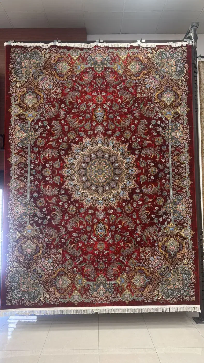 انواع فرش های تخفیفی زیر قیمت بازار|فرش|آمل, |دیوار