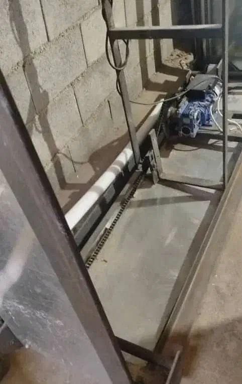 چرخ خیاطی صنعتی|چرخ خیاطی و ریسندگی|شاهینشهر, عطار|دیوار