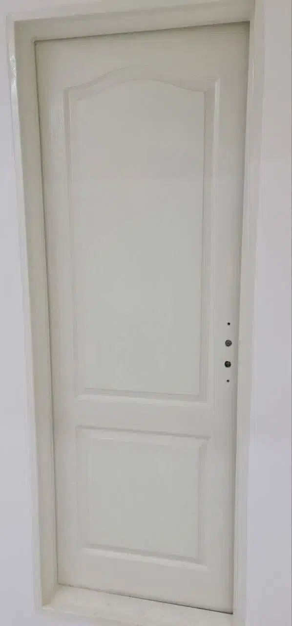 ۱ درب پی‌وی‌سی و ۲ درب چوبی سرویس|مصالح و تجهیزات ساختمان|شاهرود, |دیوار