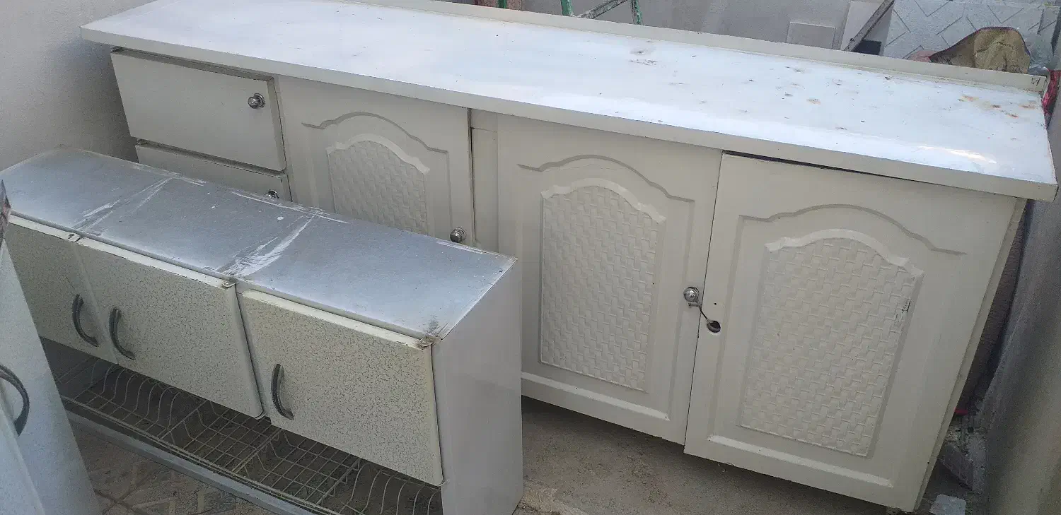 سینک در حد نو با آبچکان دوتایی وکابینت فلز جنس خوب|مصالح و تجهیزات ساختمان|گیان, |دیوار