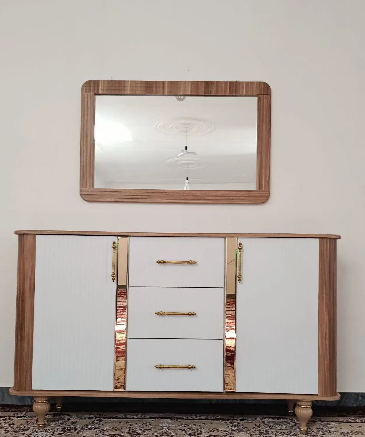 اینه کنسول میز تلوزیون|میز تلویزیون|اسلامآباد غرب, |دیوار