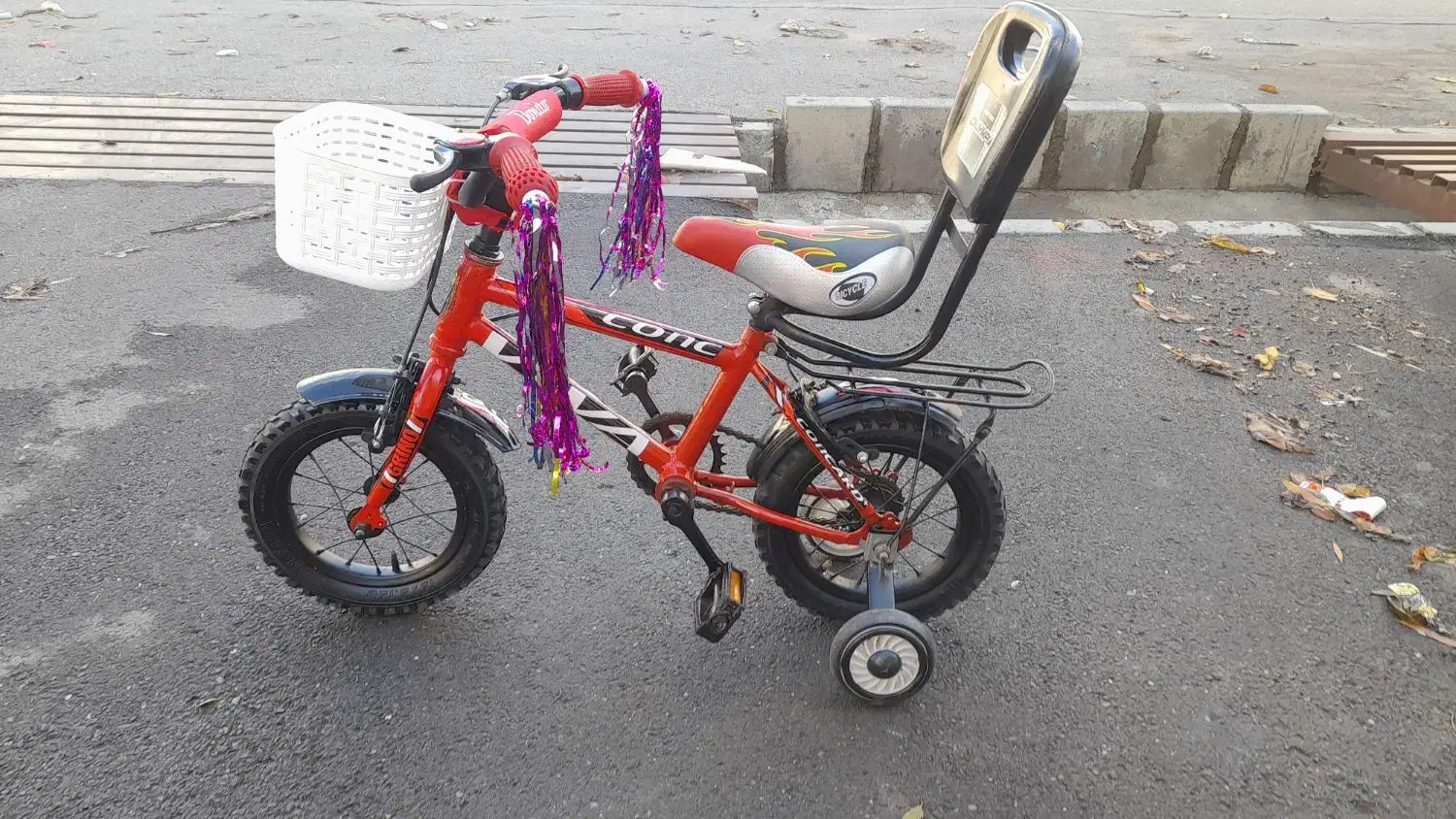 دوچرخه ۱۲ در حد نو|دوچرخه، اسکیت، اسکوتر|سقز, |دیوار