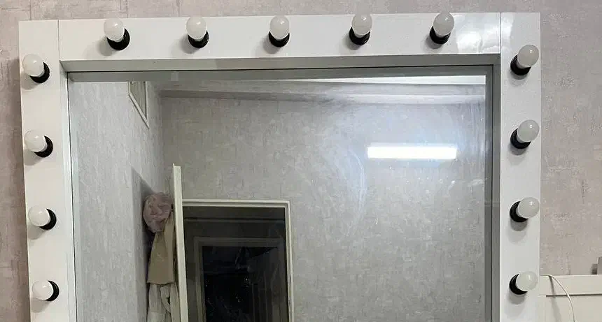 آینه چراغ دار|آینه|مشهد, رضاشهر|دیوار