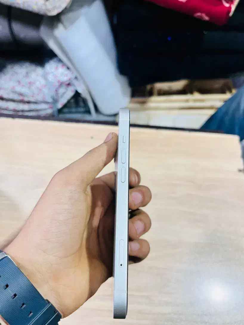 ایفون ۱۳ نرمال|موبایل|مشهد, هفده شهریور|دیوار