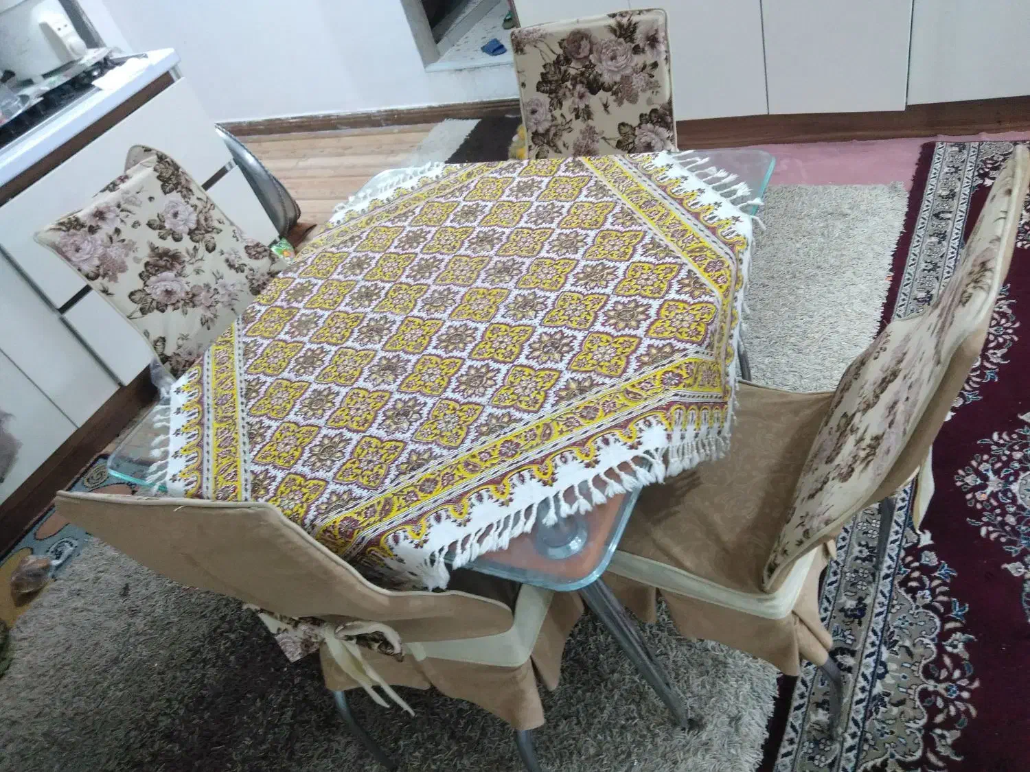 میز ناهار خوری|میز و صندلی غذاخوری|شوشتر, |دیوار