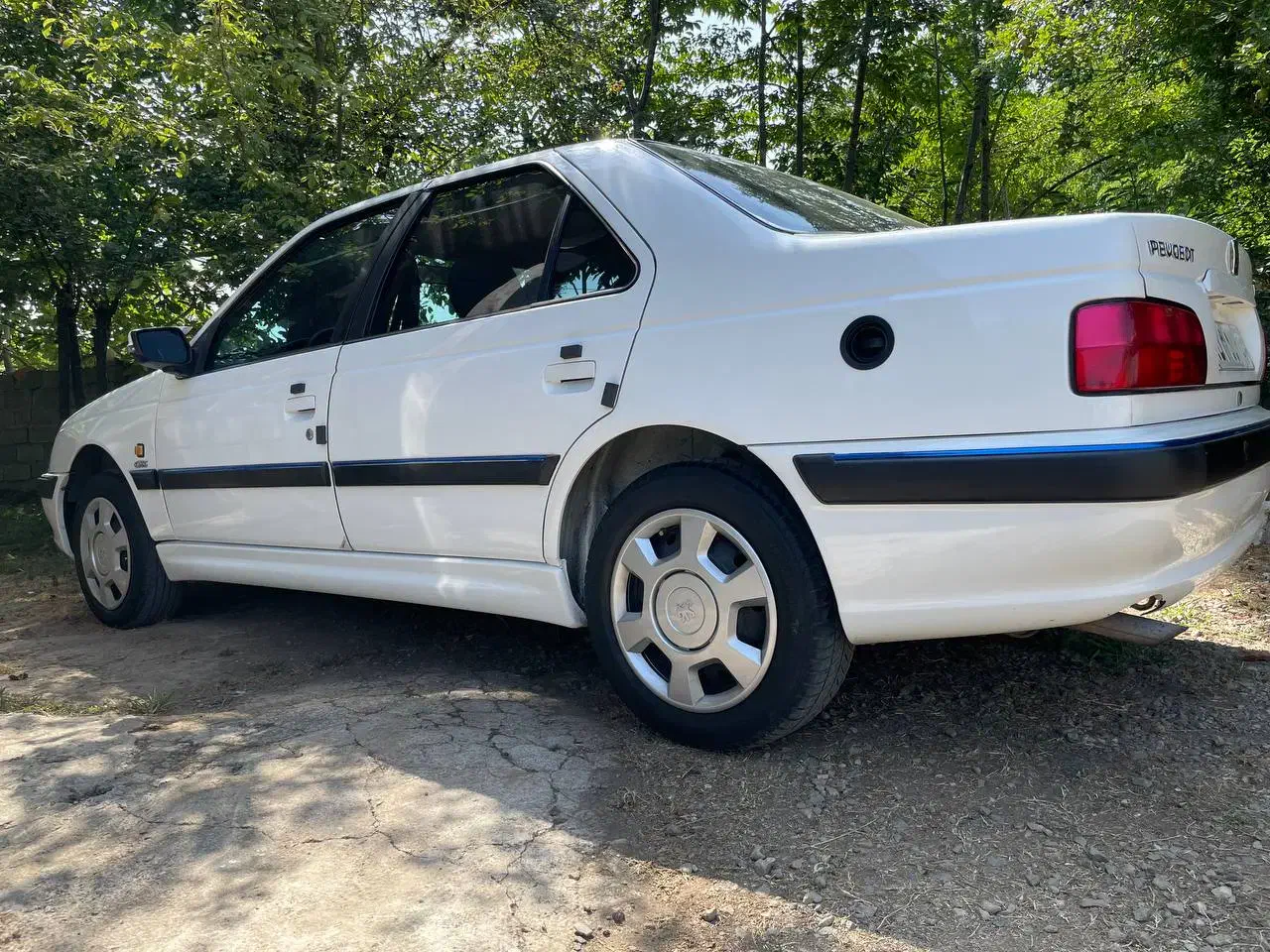 پارس1400دوگانه شرکتی|خودرو سواری و وانت|رشت, گلسار|دیوار