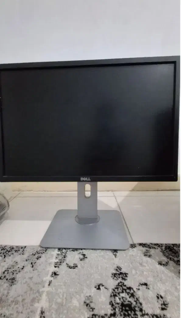 pcرام12وگرافیک8rx580و پاور650و مانیتور 24اینچ دل|رایانه رومیزی|بهارستان, |دیوار