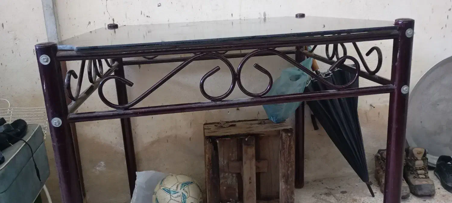 میزناهار خوری|میز و صندلی غذاخوری|سیاهکل, |دیوار