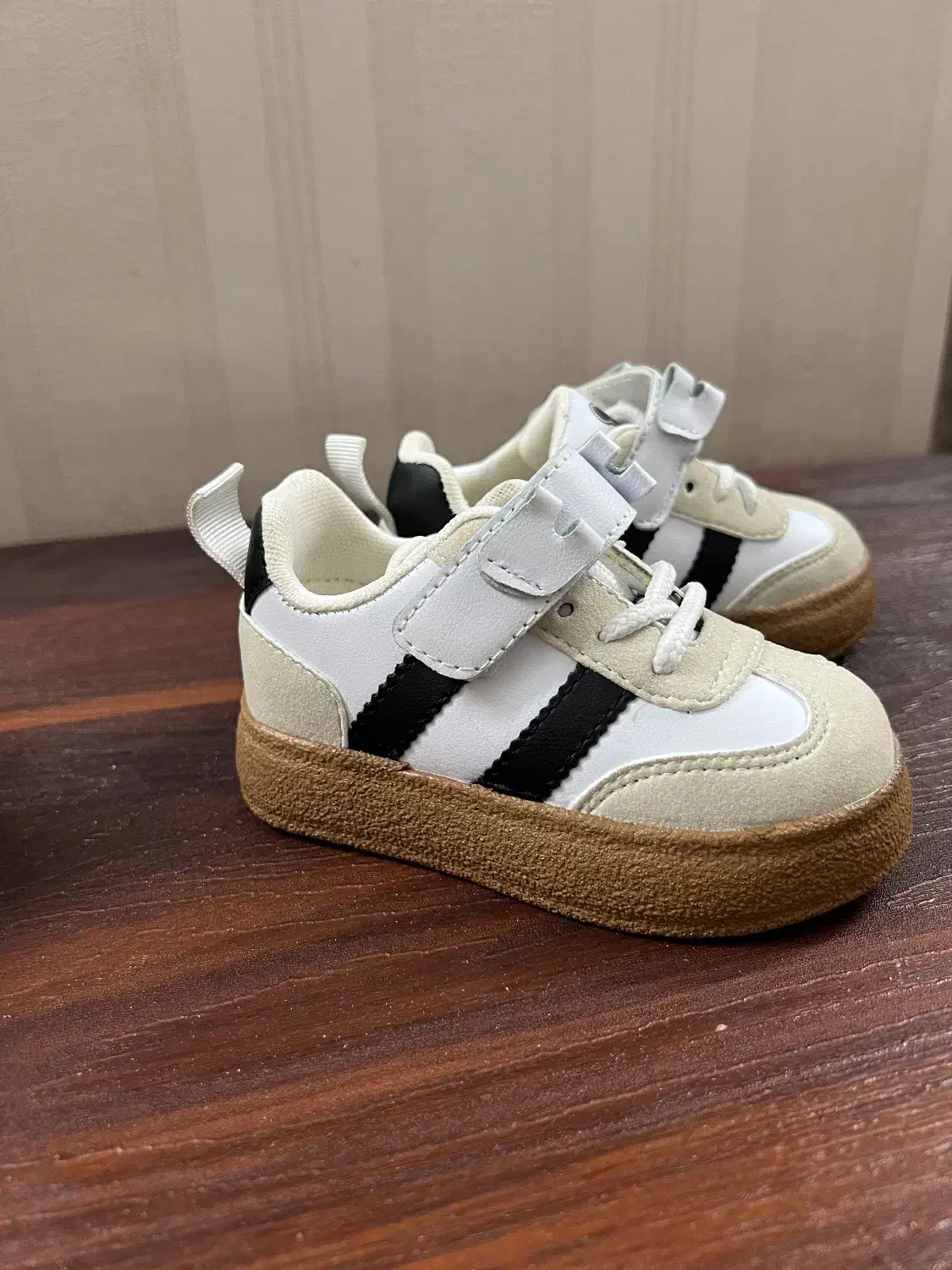 سامبا|کفش و لباس بچه|ری, دولتآباد|دیوار