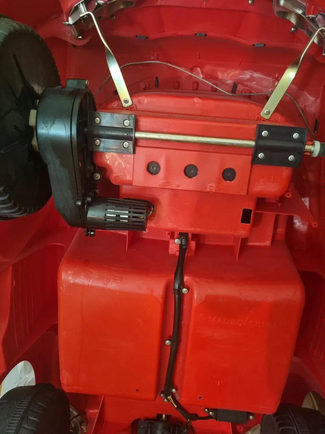 ماشین اسباب بازی سواری برای رانندگی و بازی کودک|اسباببازی|اصفهان, سروستان|دیوار