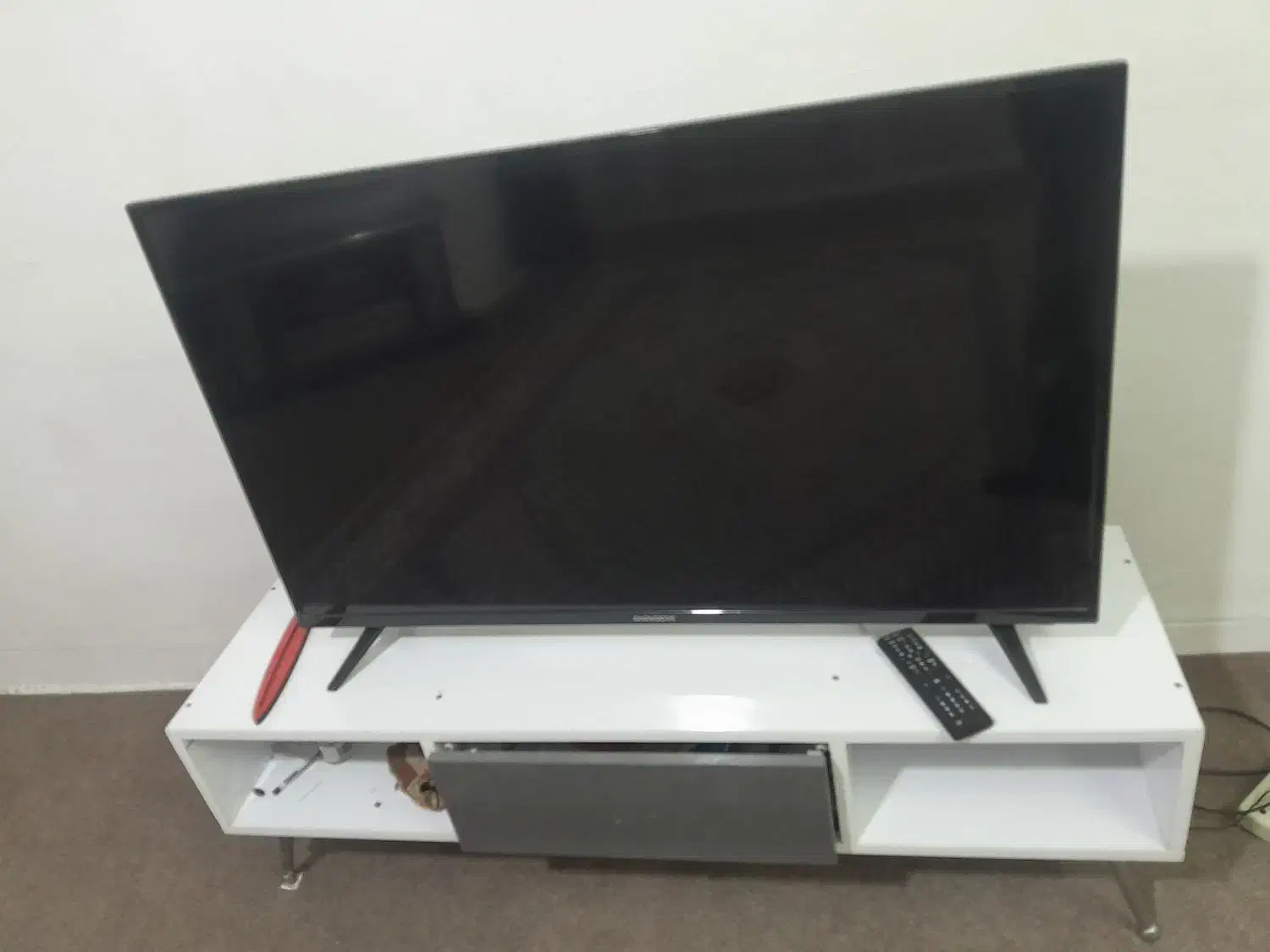 تلوزیون و گاز|تلویزیون و پروژکتور|اسلام‌شهر, شهرک واوان|دیوار