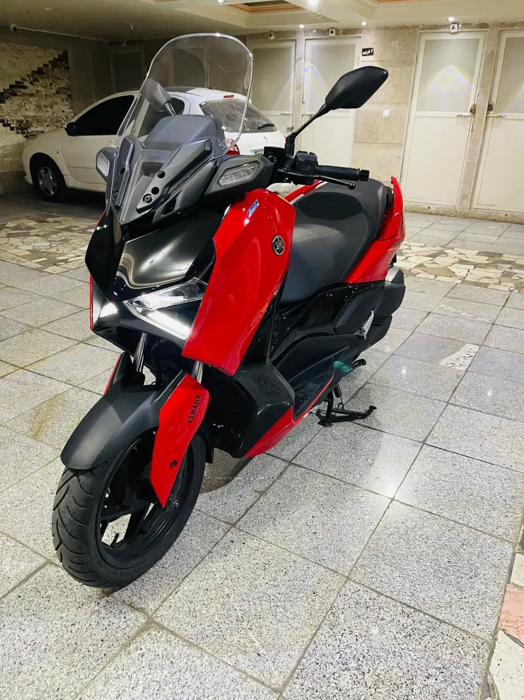 یاماها xmax|موتورسیکلت|تهران, نازی‌آباد|دیوار