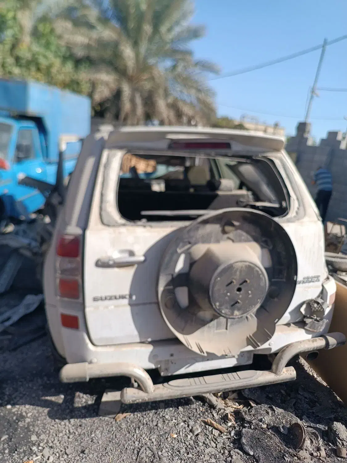 ویتارا تصادفی ۲۴۰۰|خودرو سواری و وانت|بندرعباس, |دیوار