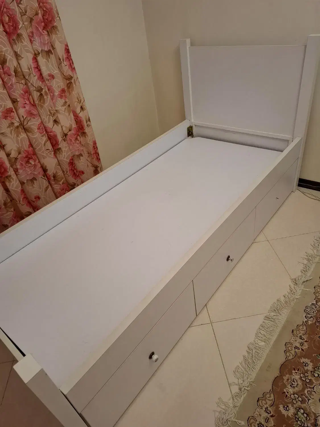 تخت خواب ۲۰۰×۹۰|تخت و سرویس خواب|تهران, کوهک|دیوار