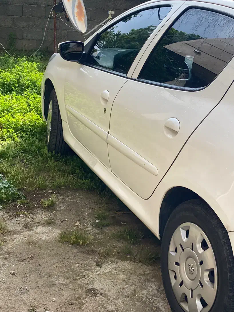 ۲۰۷ اتوماتیک مدل۹۸|خودرو سواری و وانت|تالش, تالش|دیوار