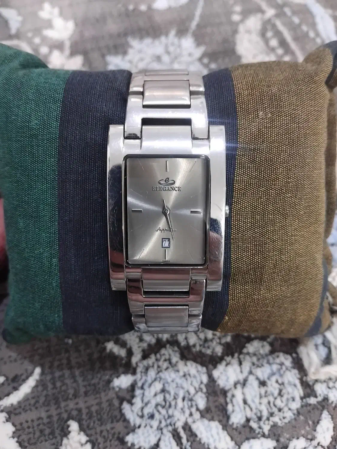 ساعت الگانس|ساعت|قم, شهر قائم|دیوار