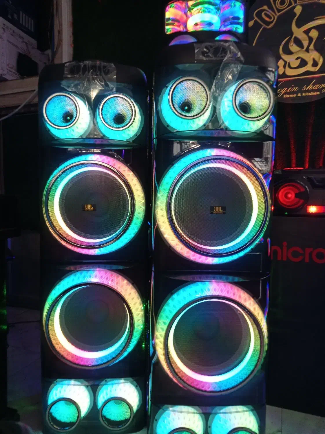 اسپیکر jbl جفتی برقی رقص نور شیشه ای|صوتی و تصویری|تهران, شمیران‌نو|دیوار