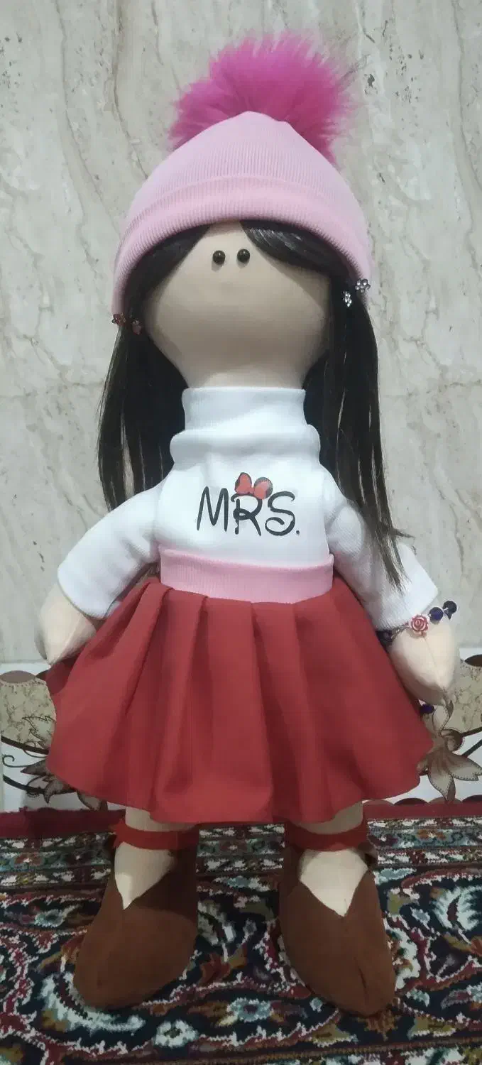 عروسک روسی|اسباب‌‌بازی|درمیان, |دیوار