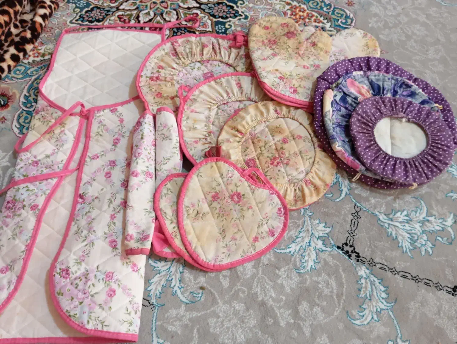 دم کنی کار کرده|سفره، حوله، دستمال آشپزخانه|نیشابور, شهید بهشتی|دیوار