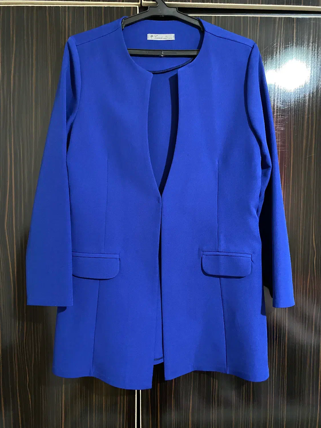 کت و شلوار|لباس|رشت, کوی فکوری|دیوار