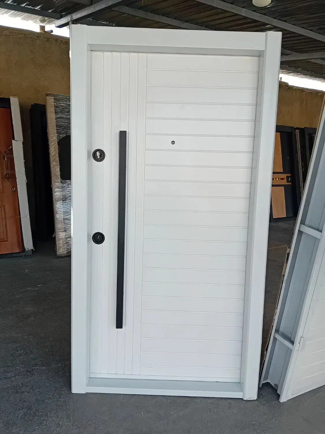 درب ضدسرقت سفید|مصالح و تجهیزات ساختمان|شیراز, ده پیاله|دیوار