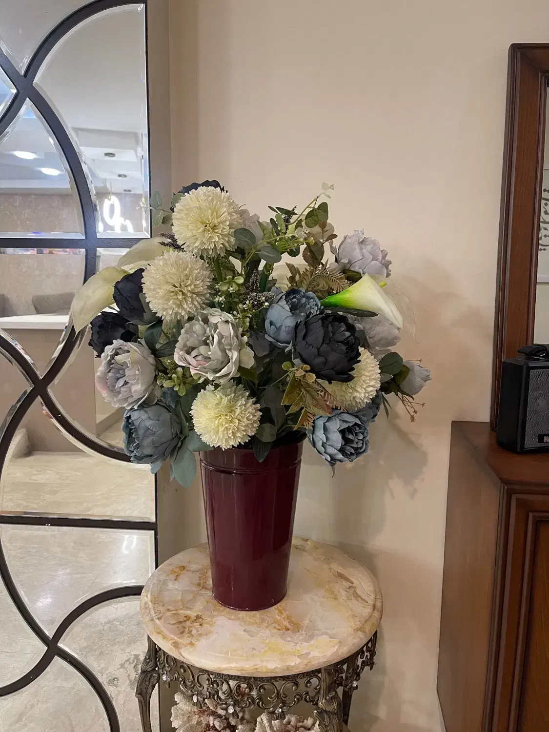 گلدان و گل مصنوعی خارجی|گل مصنوعی|تهران, پاسداران|دیوار