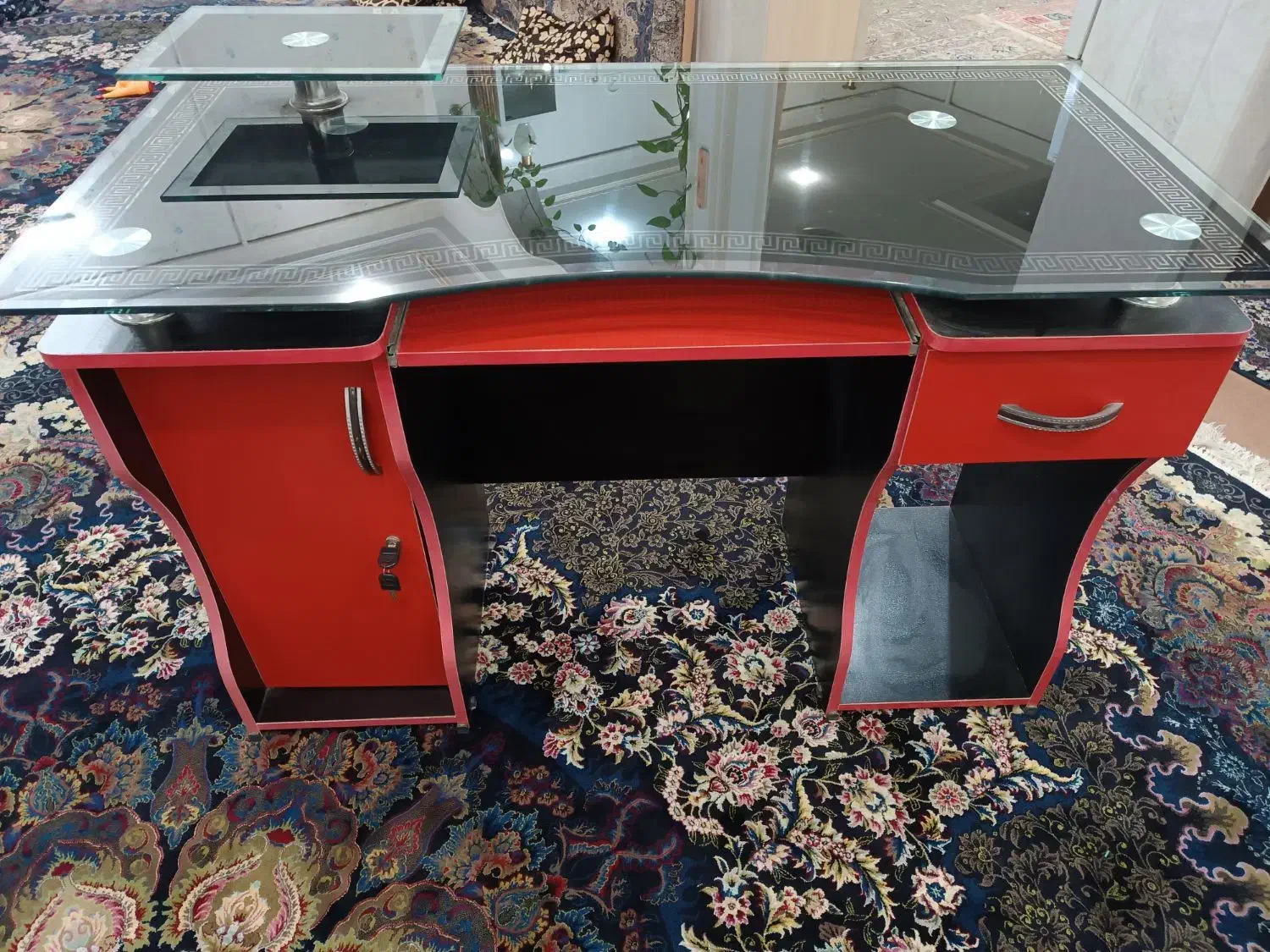 میزکامپیوتر|میز تحریر و کامپیوتر|میبد, |دیوار