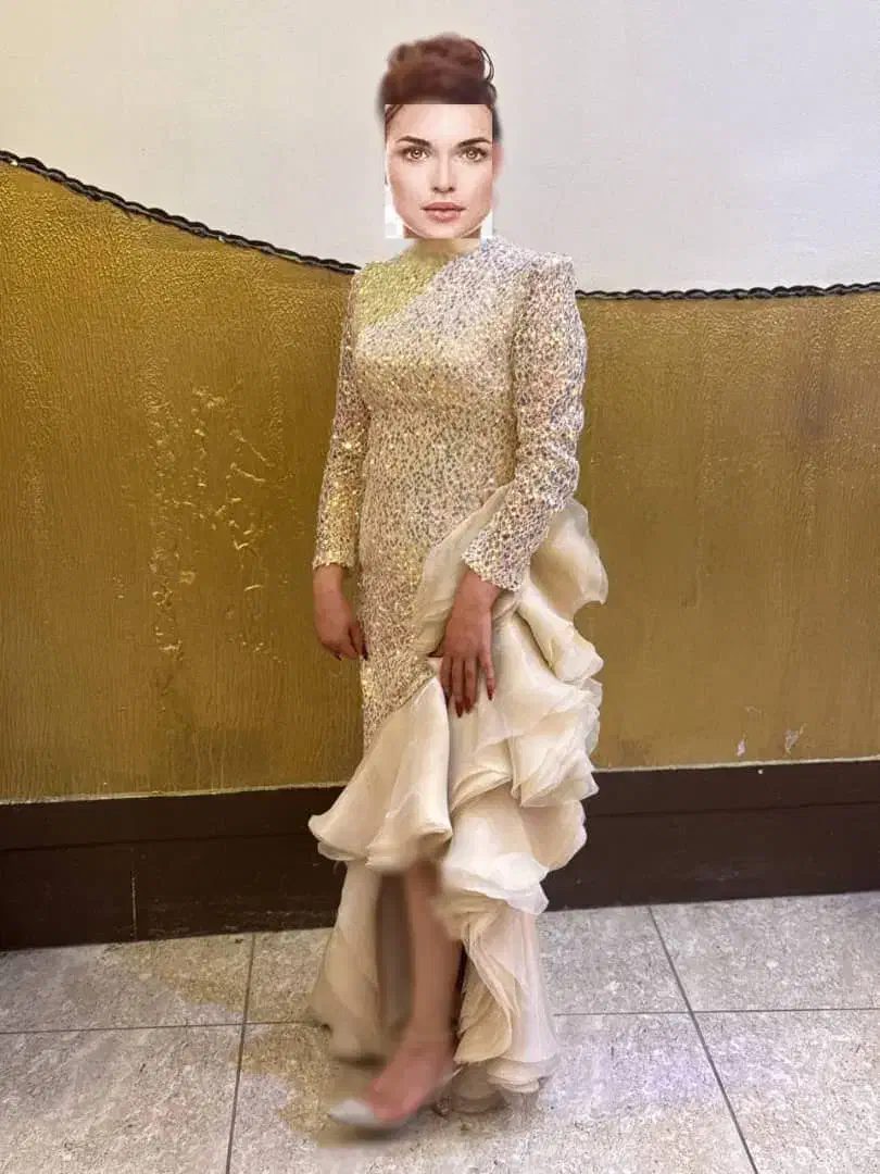 لباس مجلسی|لباس|شاهینشهر, فردوسی|دیوار