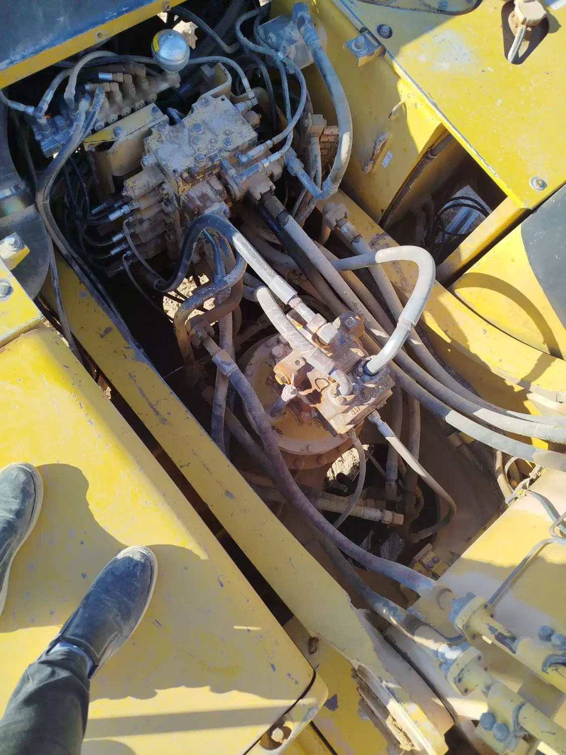 بیل کوماتسو۳۰۰خط۷|خودرو سنگین|خسروشاه, |دیوار