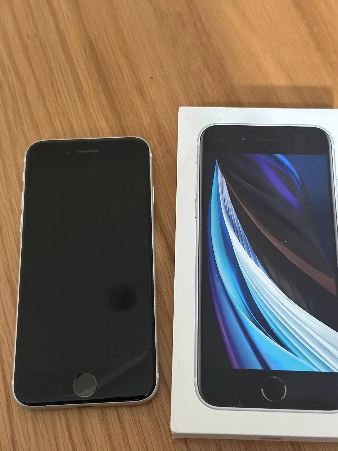 iphone SE 2020 128G|موبایل|شیراز, فرهنگ شهر|دیوار