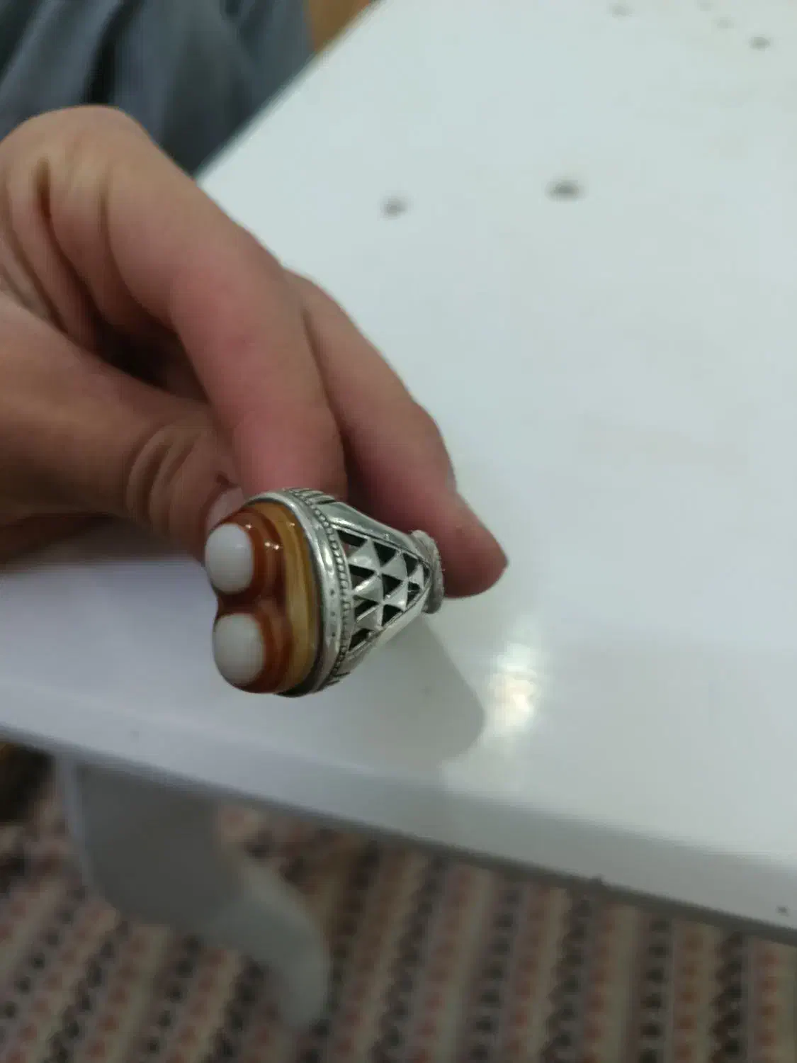 انگشتر|کلکسیون اشیاء عتیقه|طرقبه, |دیوار