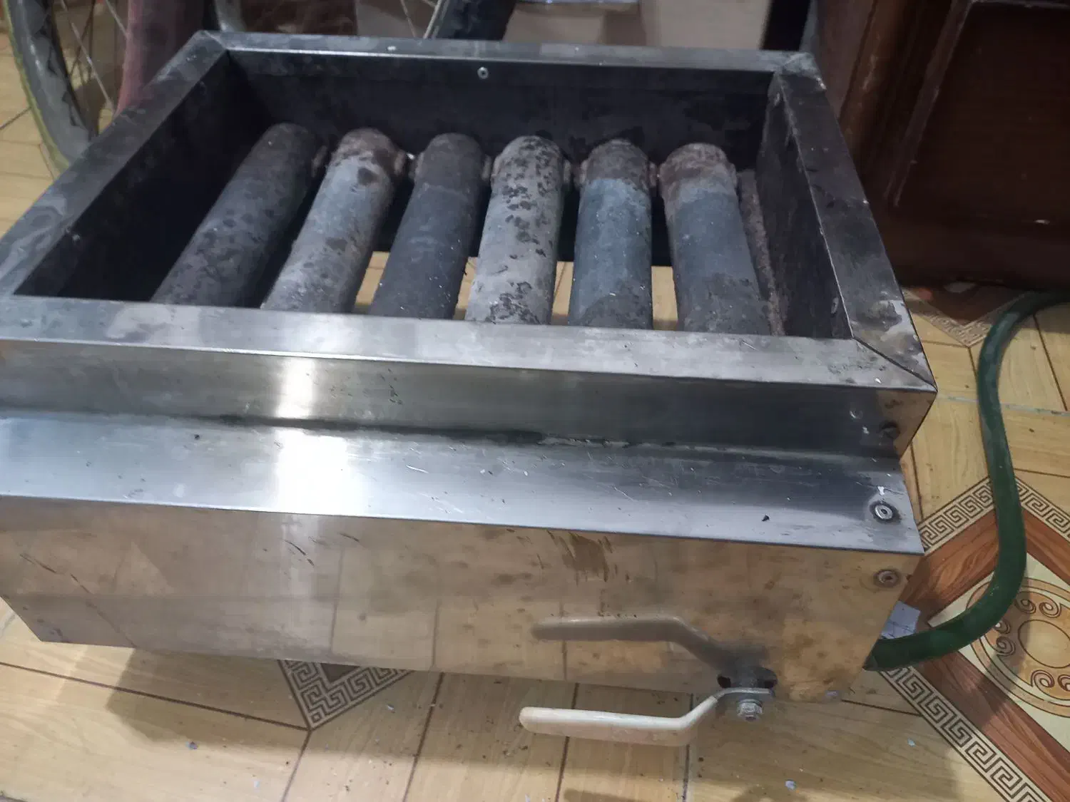 کباب پز استیل  درحد سالم به شرط|اجاق گاز و لوازم برقی پخت‌وپز|آزادشهر, |دیوار