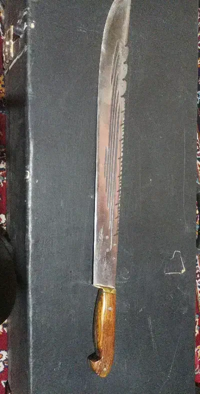 شمشیر دست ساز|کلکسیون اشیاء عتیقه|کرمانشاه, |دیوار