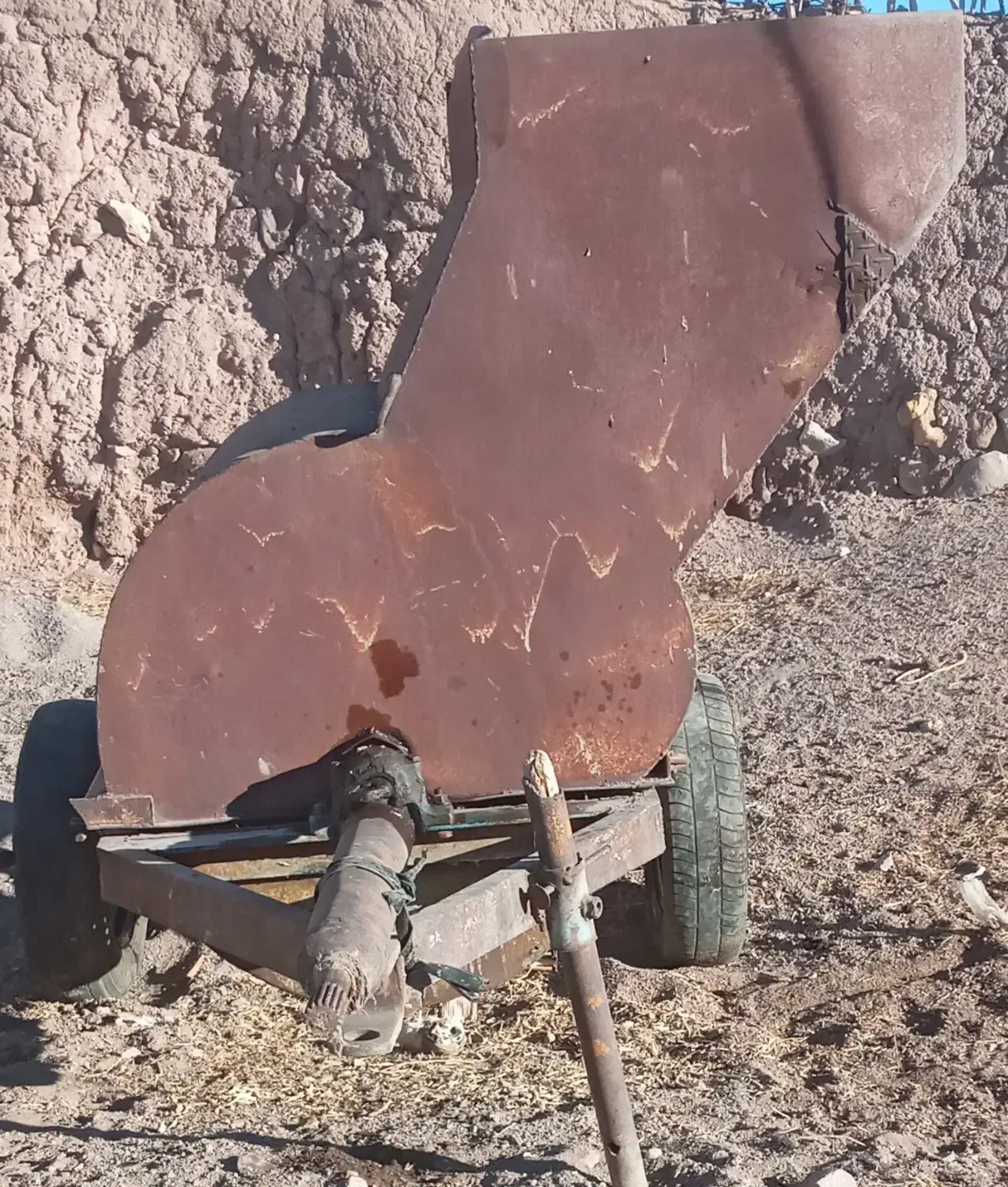 خرمن کوف|ماشینآلات صنعتی|زنجانرود, |دیوار