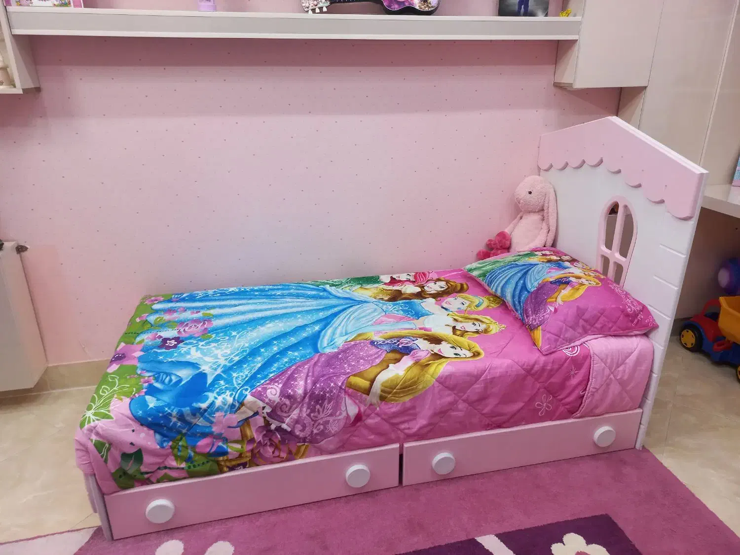 تخت وکمدنوجوان|تخت و سرویس خواب|سمنان, |دیوار