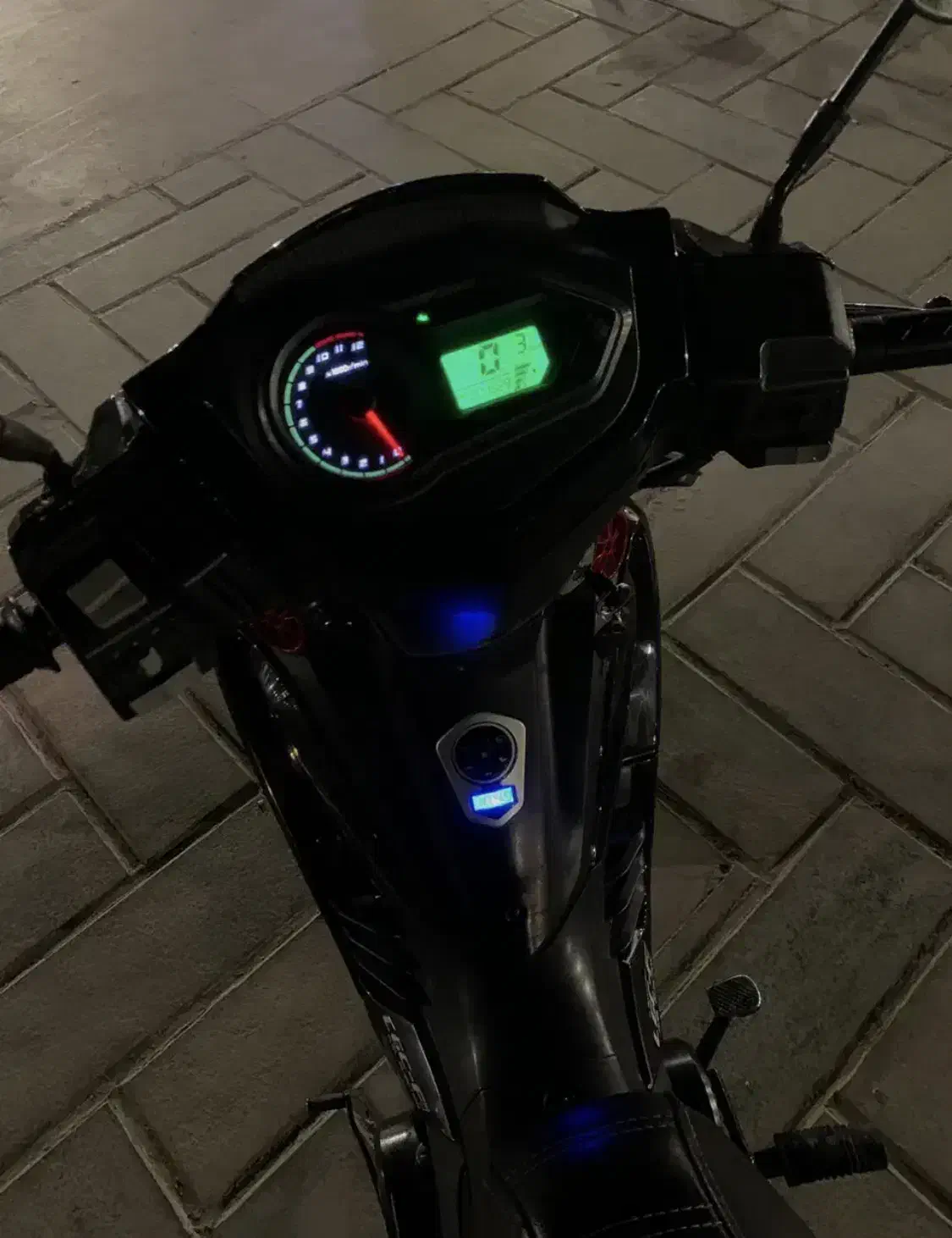 موتور سیکلت درحد نولاکی هندا تی وی اس ویو طرح کلیک|موتورسیکلت|تهران, جنتآباد مرکزی|دیوار