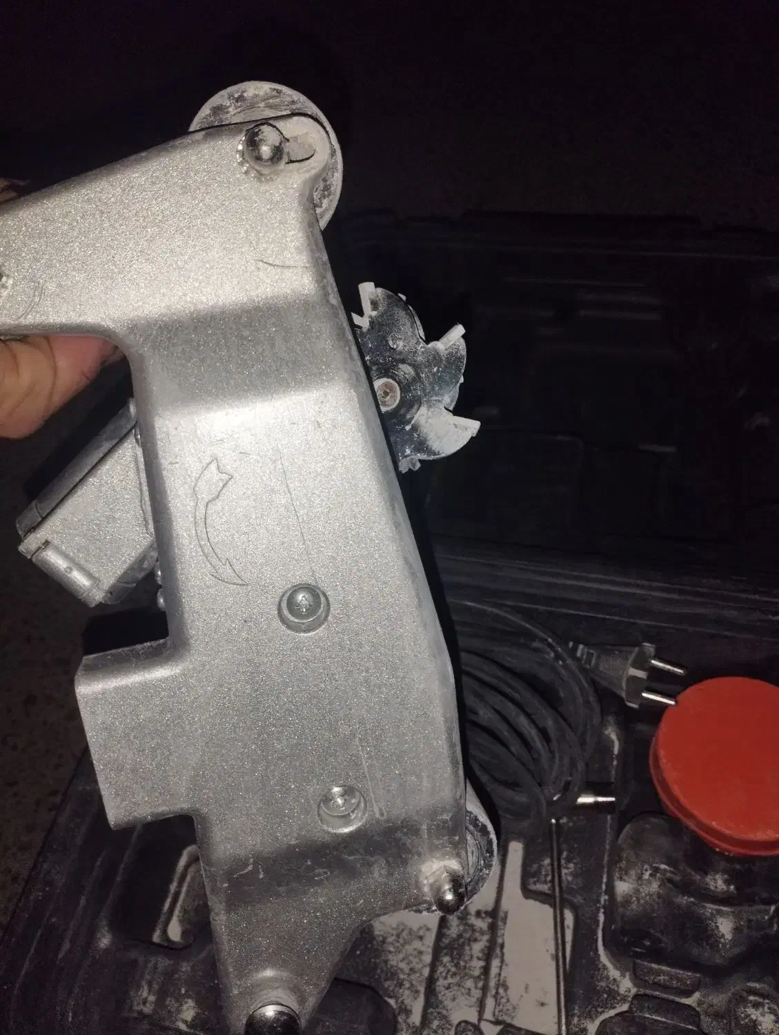 شیار زن|ابزارآلات|کوهسار (البرز), |دیوار