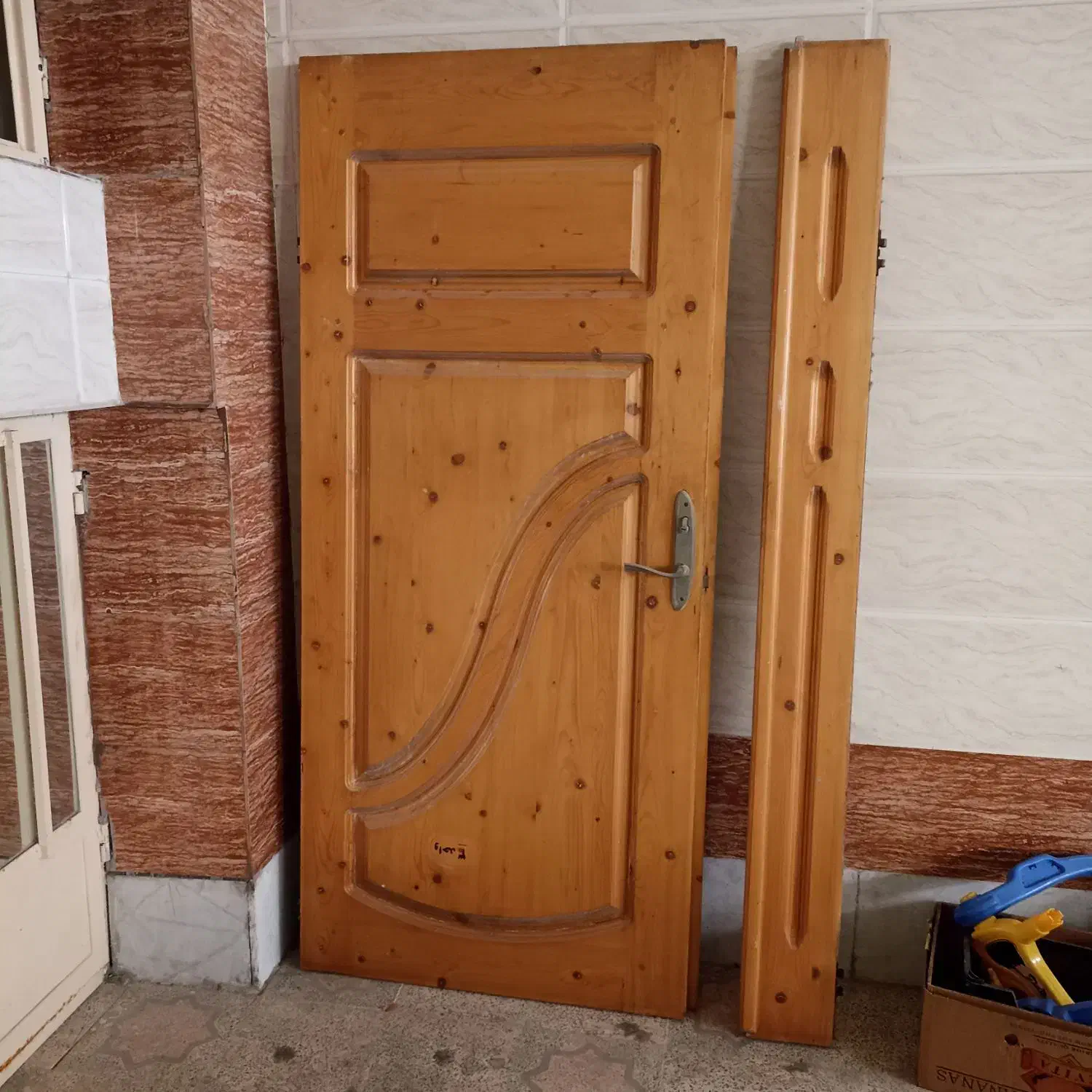 درب ورودی ساختمان|مصالح و تجهیزات ساختمان|بوشهر, |دیوار