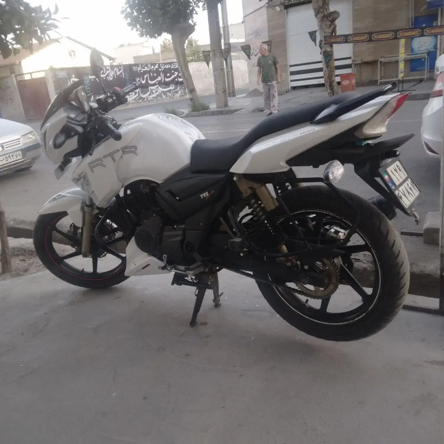 آپاچی ۹۴|موتورسیکلت|گنبد کاووس, |دیوار