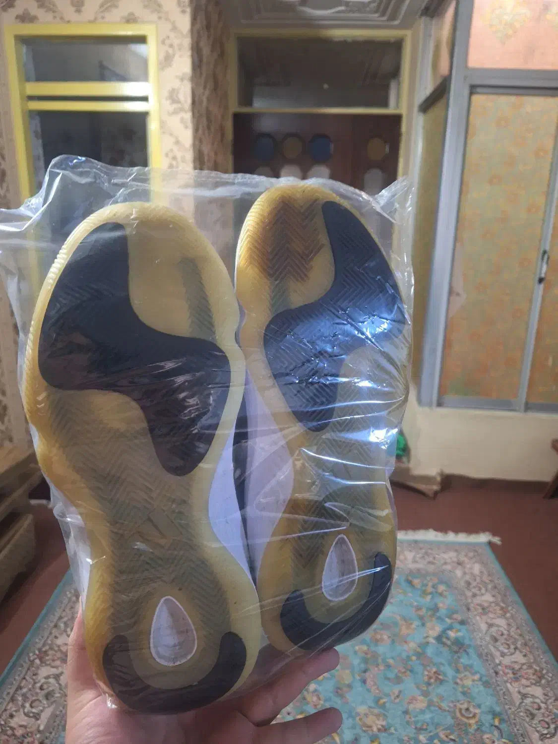 کتونی آدیداس اورجینال بزرگ پا درحد نو|کیف، کفش، کمربند|تهران, شهرک پاسداران|دیوار