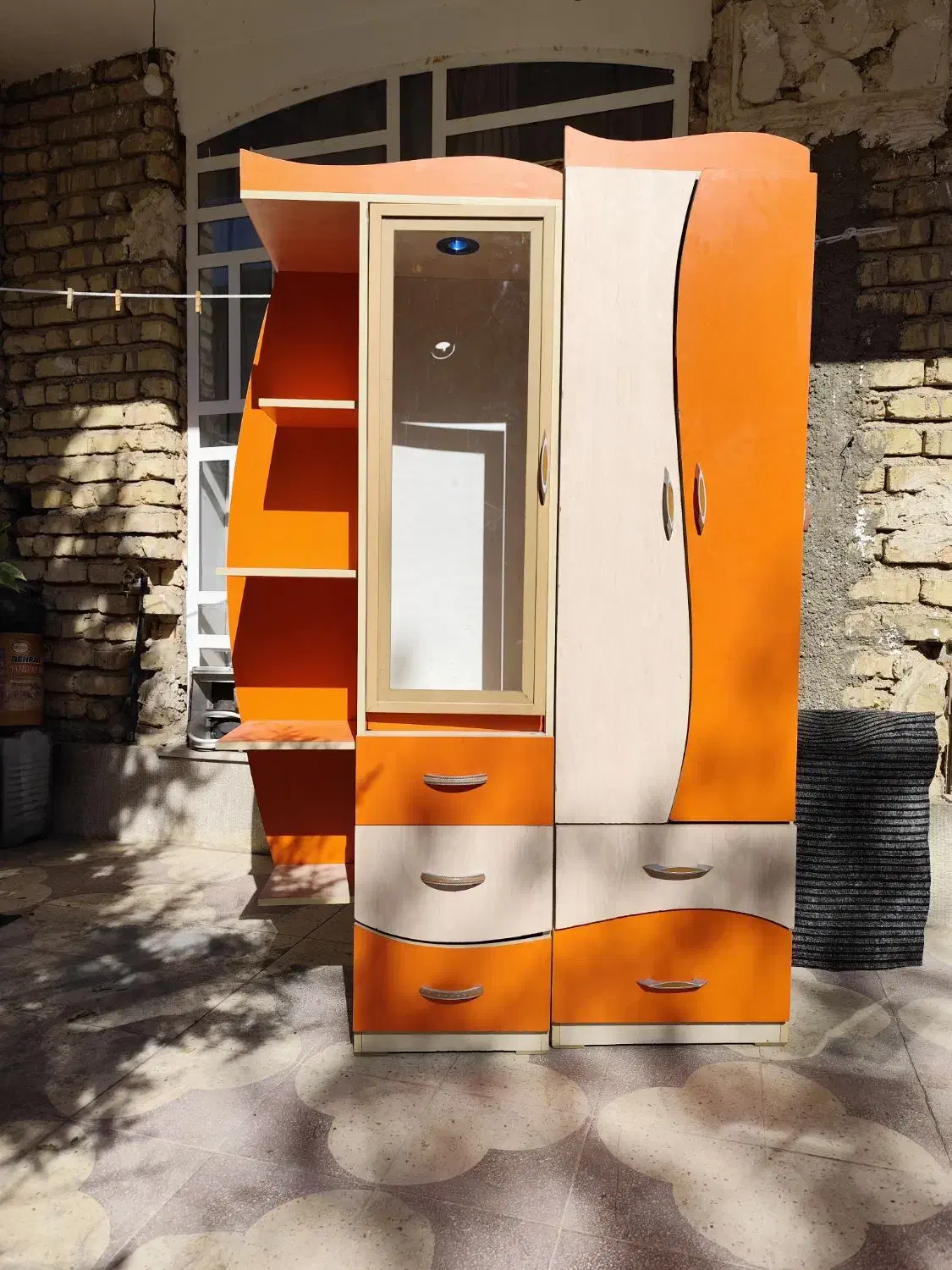 کمد|جاکفشی، کمد، دراور|شیراز, شریفآباد|دیوار