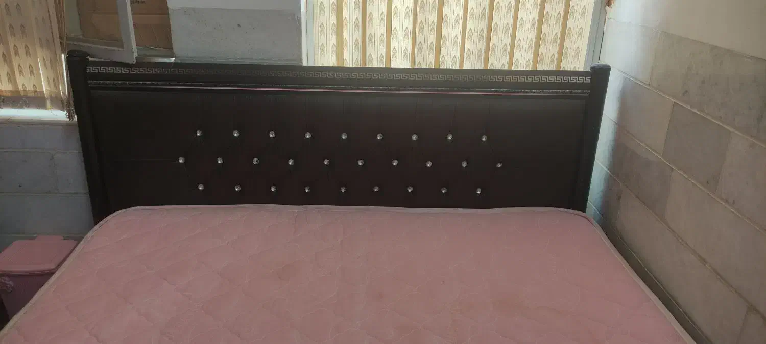 تخت خواب|تشک تختخواب|اردکان, |دیوار