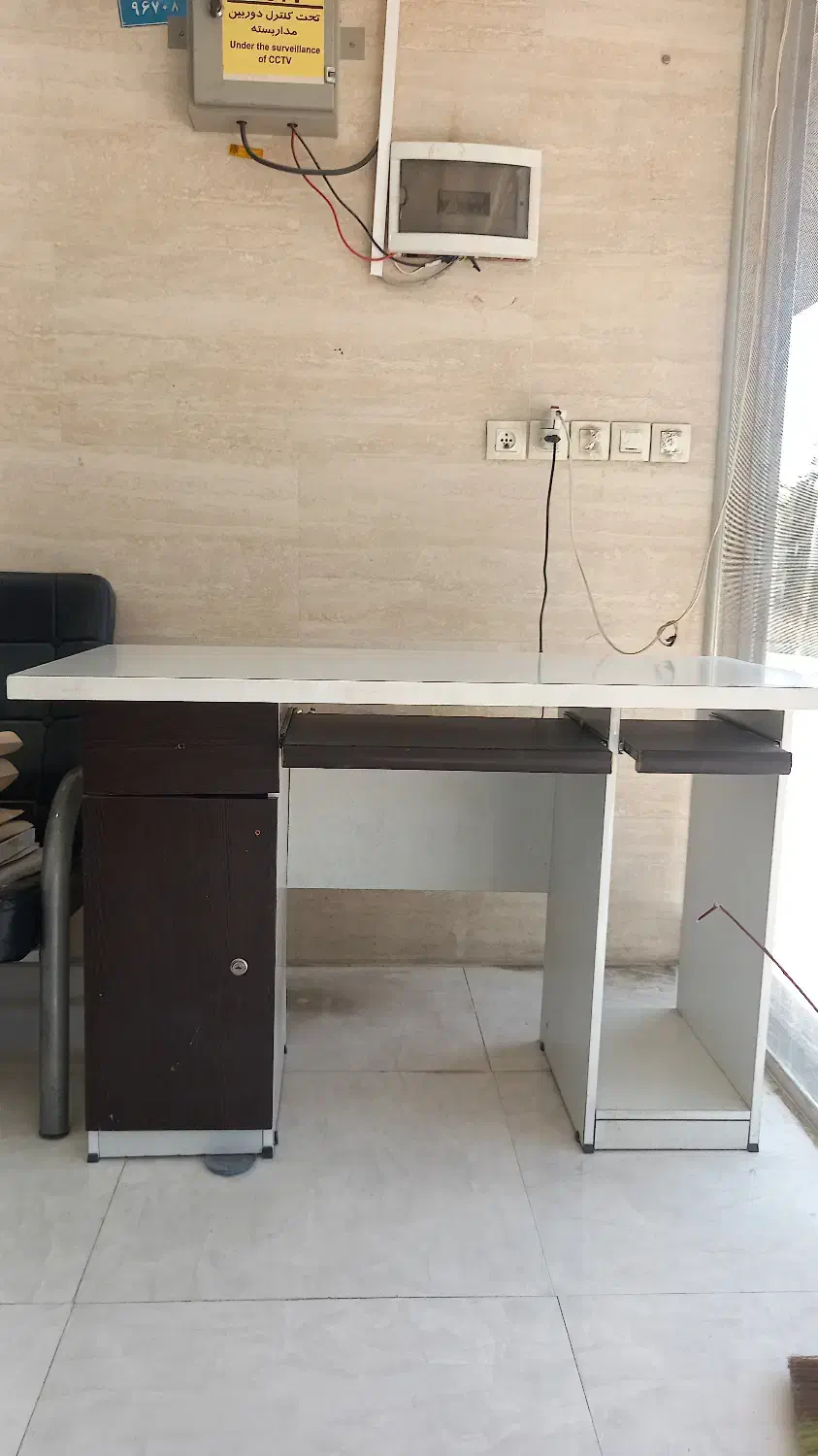 میز کامپیوتر|میز تحریر و کامپیوتر|یاسوج, |دیوار