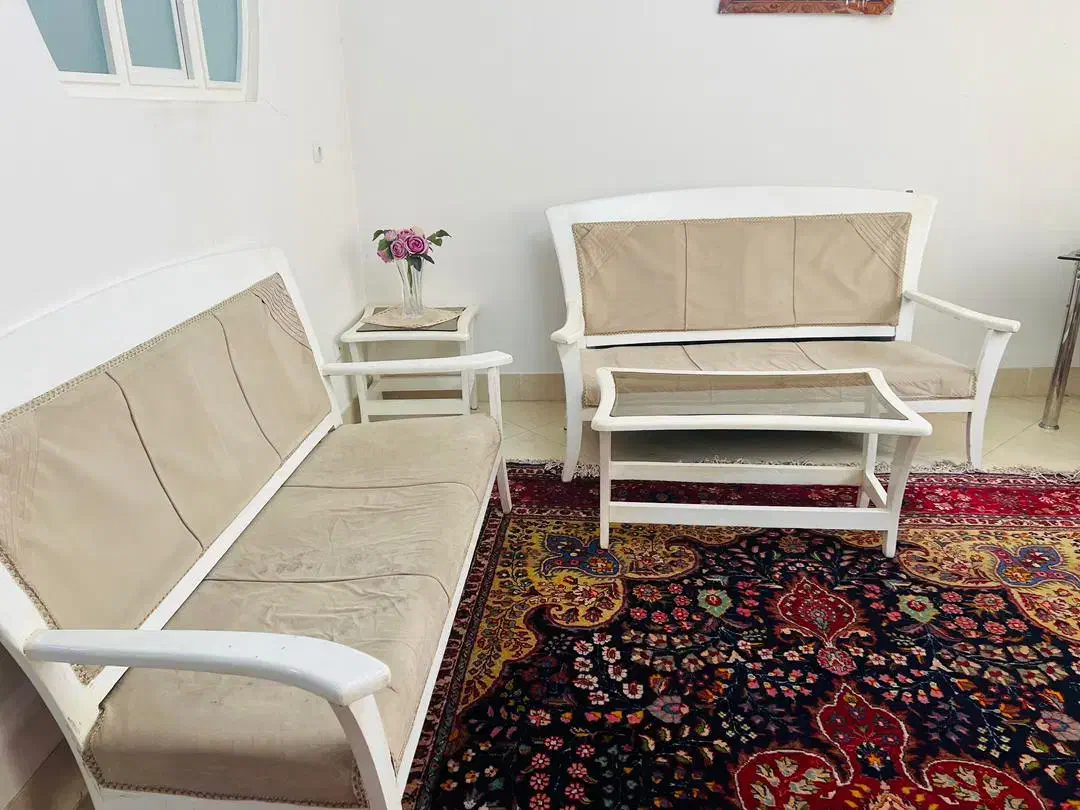 مبل ۷نفره درمجموع ۱۴|مبلمان خانگی و میز عسلی|قم, انسجام|دیوار