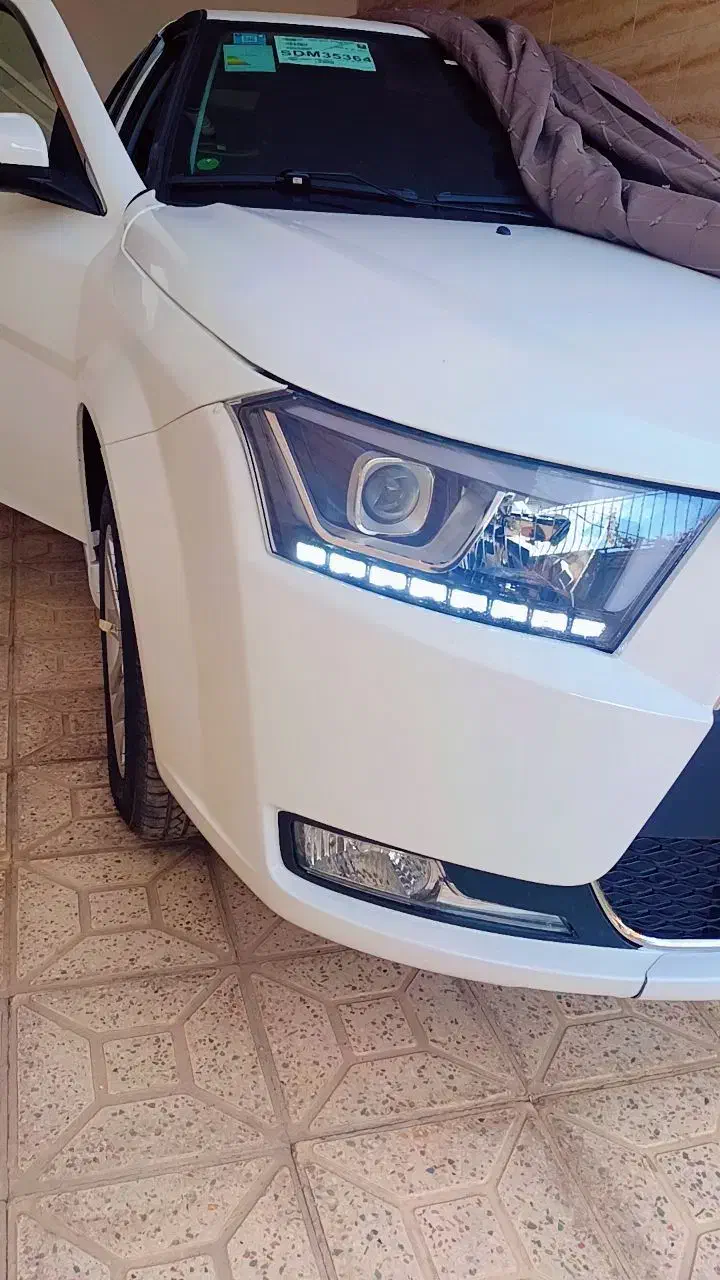 دنا پلاس ،6 سرعته،4 ترمز دیسکی ،رینگ آلومنیومی|خودرو سواری و وانت|خمینیشهر, |دیوار